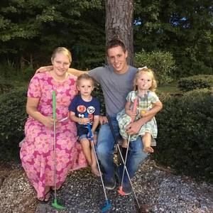 Meet your Posher, Leslie